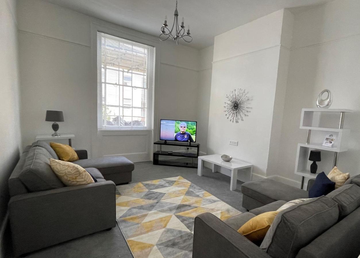 Winchcombe Street Lägenhet Cheltenham Exteriör bild
